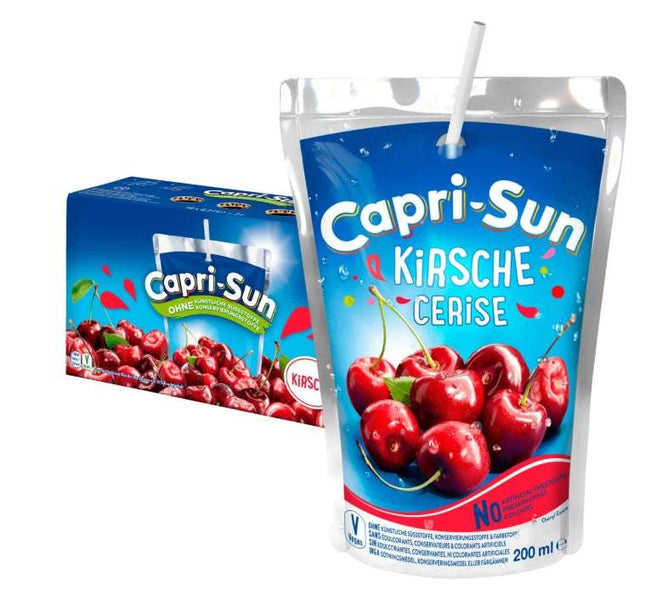 Capri-Sun Kirsche – eine fruchtige Erfrischung mit dem intensiven und süßen Geschmack sonnengereifter Kirschen. Enthält natürliche Zutaten, eine angenehm süße Note und ist praktisch in der ikonischen Trinkpackung für unterwegs. Erhältlich bei GEtca GmbH.