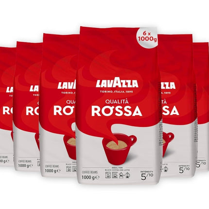 Lavazza Qualità Rossa Beans 1kg sind eine Mischung aus 50 % Arabica- und 50 % Robusta-Bohnen. Sie bieten einen vollmundigen Geschmack mit schokoladigen und karamelligen Noten. Perfekt für kräftigen und aromatischen Kaffee! Das Produkt wird von der GEtca GmbH angeboten.