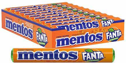 Mentos Fanta – erfrischende Kaubonbons mit dem spritzigen Geschmack von Fanta, angeboten von der GEtca GmbH. Perfekt für alle, die die fruchtig-prickelnde Kombination von Mentos und Fanta genießen möchten!