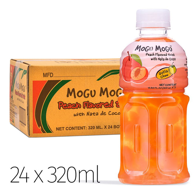 Produktbild von Mogu Mogu Pfirsich mit Nata de Coco, 24 Flaschen à 320 ml. Erfrischungsgetränk mit mildem Pfirsichgeschmack und Kokosgel-Stückchen. Angebot von Getca GmbH.