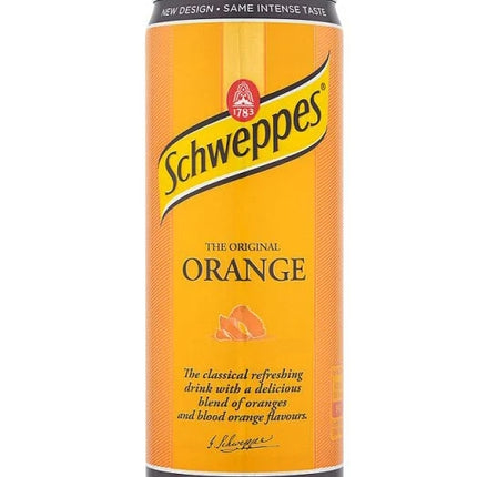 Schweppes Citrus Mix 330 ml ist ein spritziges Erfrischungsgetränk mit einer einzigartigen Mischung aus Orangen-, Grapefruit-, Limetten- und Mandarinenaromen. Es bietet einen fruchtigen Geschmack mit einer feinen Balance aus Süße und Säure. Erhältlich bei GEtca GmbH.