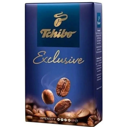 Tchibo Exclusive Ground Coffee 250g ist ein hochwertiger gemahlener Kaffee, der aus sorgfältig ausgewählten Arabica- und Robusta-Bohnen besteht. Er bietet ein harmonisches Aroma und einen ausgewogenen Geschmack – perfekt für Kaffeeliebhaber, die einen besonderen Genuss suchen! Das Produkt wird von der GEtca GmbH angeboten.