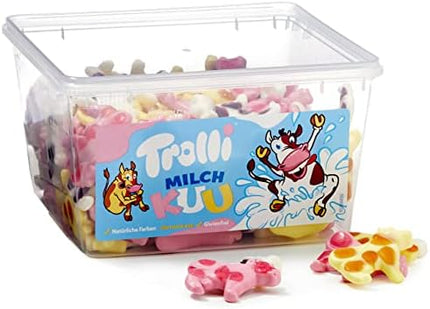 Die Packung Trolli Milch Kuh 1320g enthält weiche, cremige Schaumzucker-Kühe mit einem köstlichen Milchgeschmack – perfekt für einen verspielten und süßen Genussmoment. Das Produkt wird von der GEtca GmbH angeboten.