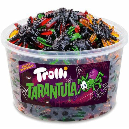 Die Packung Trolli Tarantula 975g enthält weiche, fruchtige Schaumzucker-Spinnen mit einem köstlichen Geschmack – perfekt für einen verspielten und süßen Genussmoment. Das Produkt wird von der GEtca GmbH angeboten.