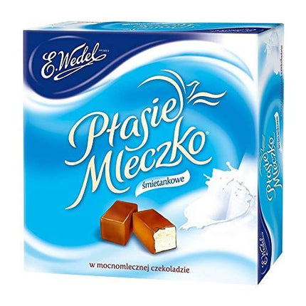 Die Packung Wedel Ptasie Mleczko Creamy 340g enthält zarte Schaumküsse mit einer besonders cremigen Füllung, umhüllt von feiner Schokolade – perfekt für einen luftigen Genussmoment. Das Produkt wird von der GEtca GmbH angeboten.